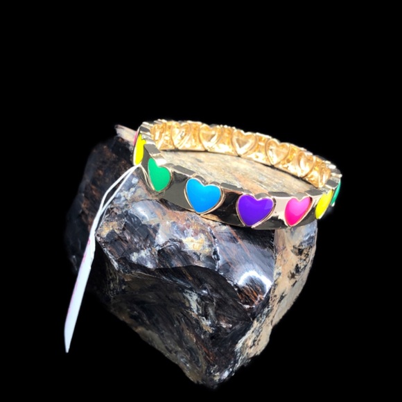 Betsey Johnson GT Rainbow Hearts Stretch Bracelet - Picture 5 of 10